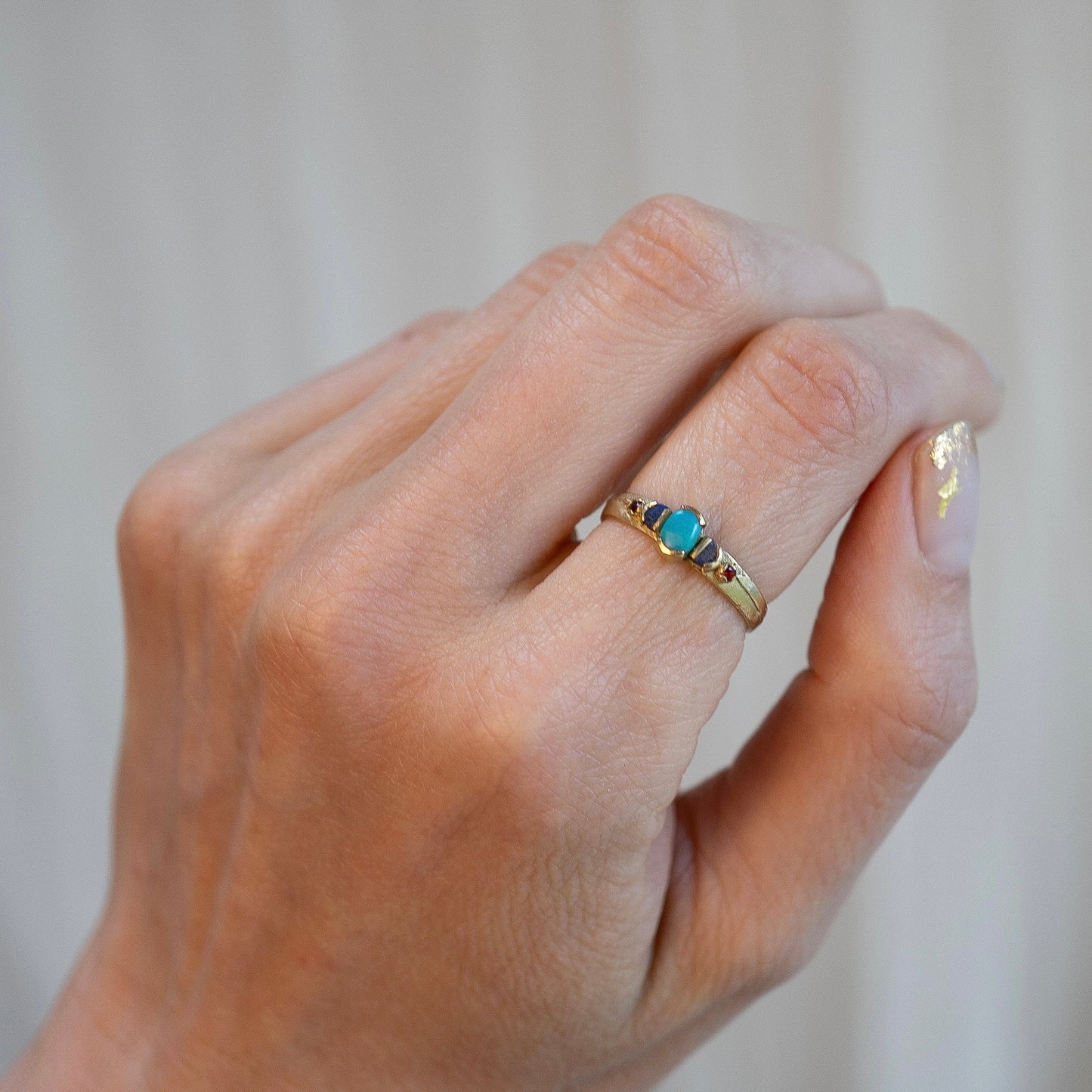Tara cluster ring