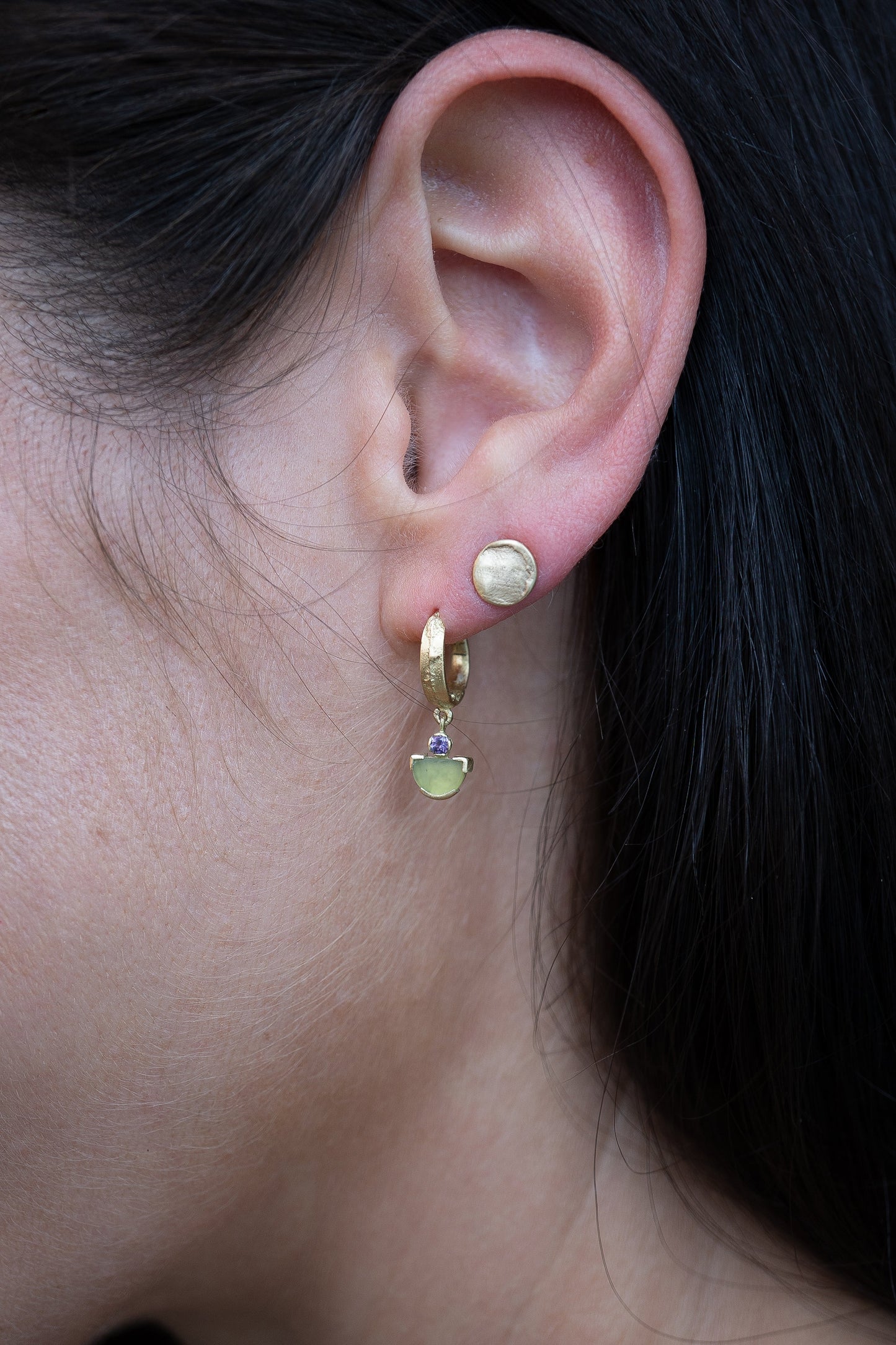 9 carat medium selvedge studs